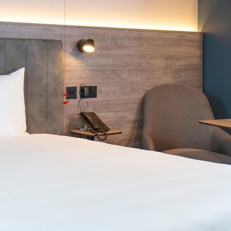Ibis Styles London Gatwick Airport Ξενοδοχείο Κρόουλι Εξωτερικό φωτογραφία