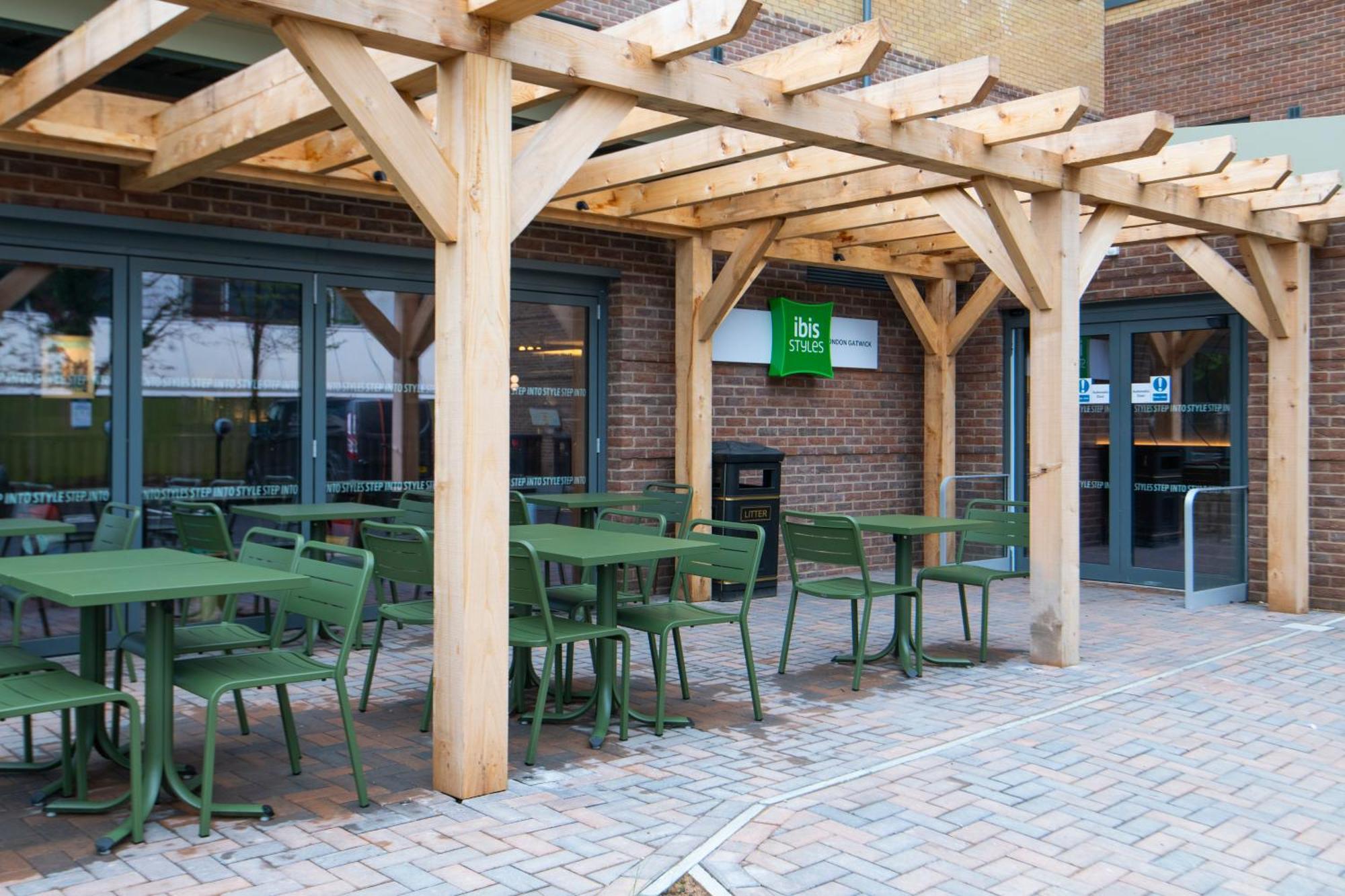Ibis Styles London Gatwick Airport Ξενοδοχείο Κρόουλι Εξωτερικό φωτογραφία