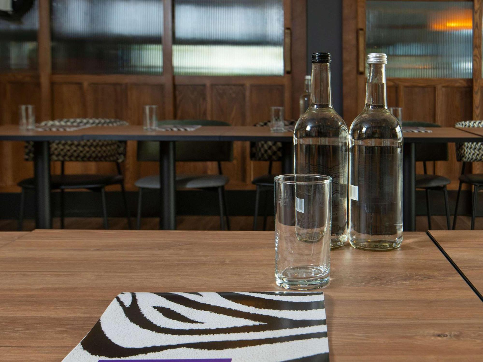Ibis Styles London Gatwick Airport Ξενοδοχείο Κρόουλι Εξωτερικό φωτογραφία