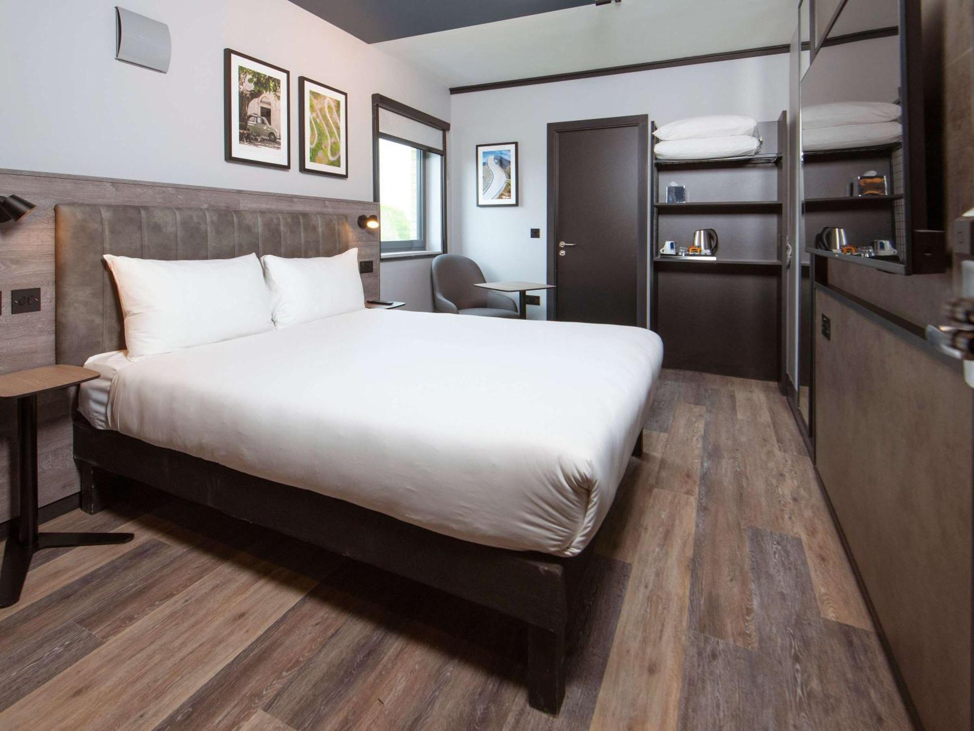 Ibis Styles London Gatwick Airport Ξενοδοχείο Κρόουλι Εξωτερικό φωτογραφία