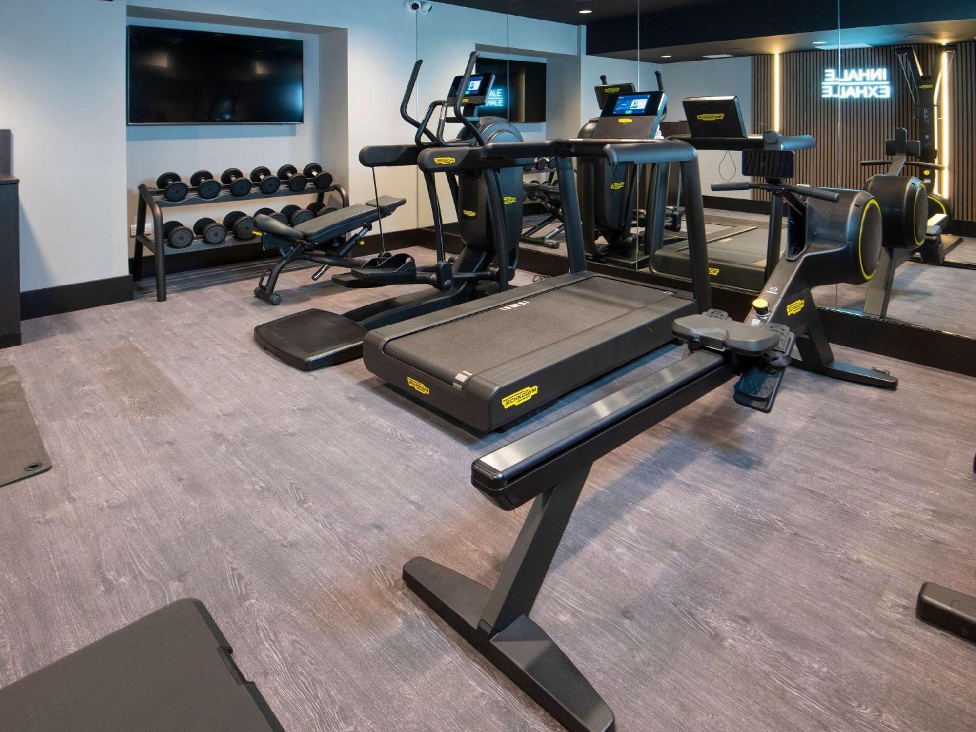 Ibis Styles London Gatwick Airport Ξενοδοχείο Κρόουλι Εξωτερικό φωτογραφία