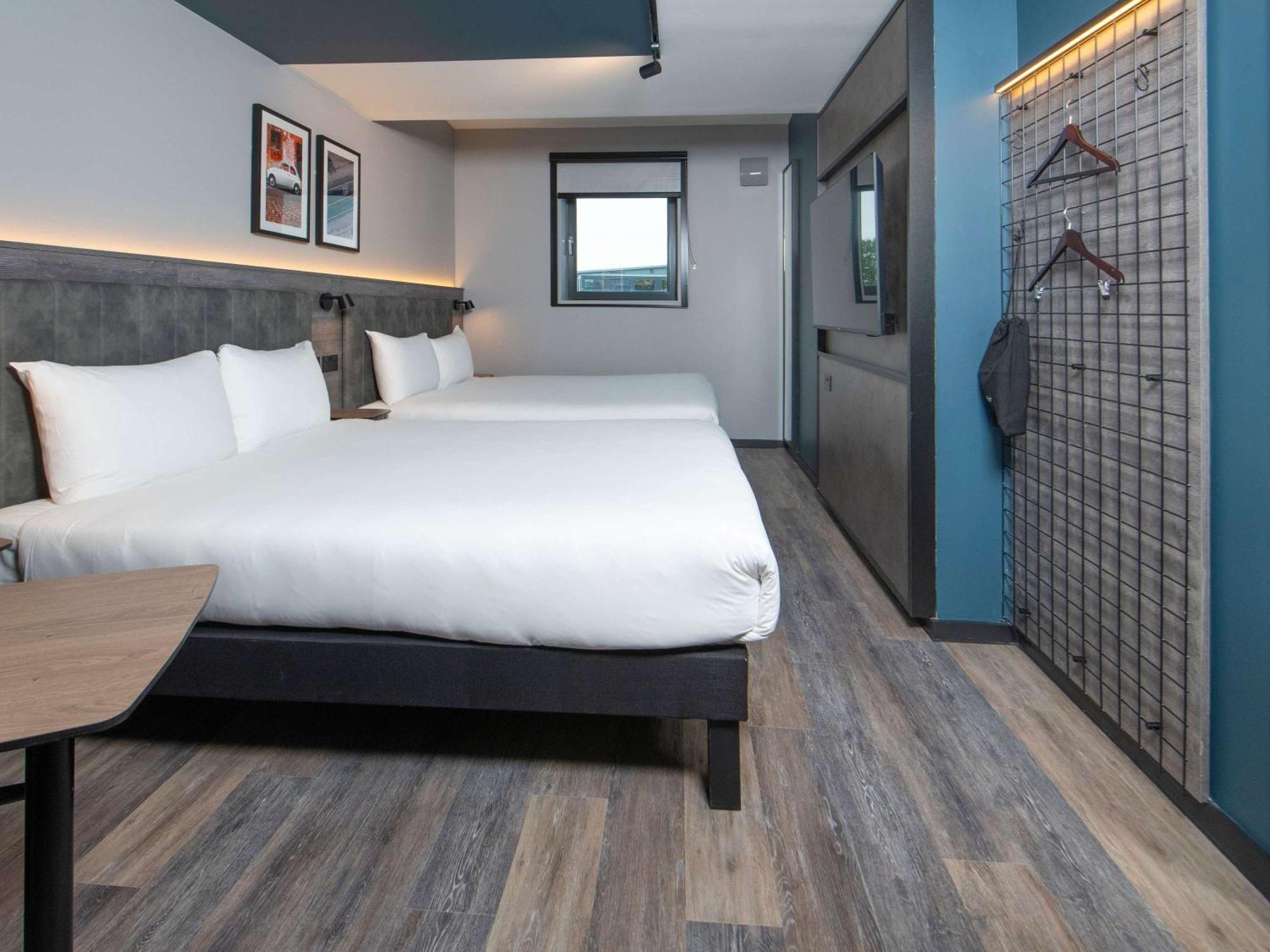 Ibis Styles London Gatwick Airport Ξενοδοχείο Κρόουλι Εξωτερικό φωτογραφία