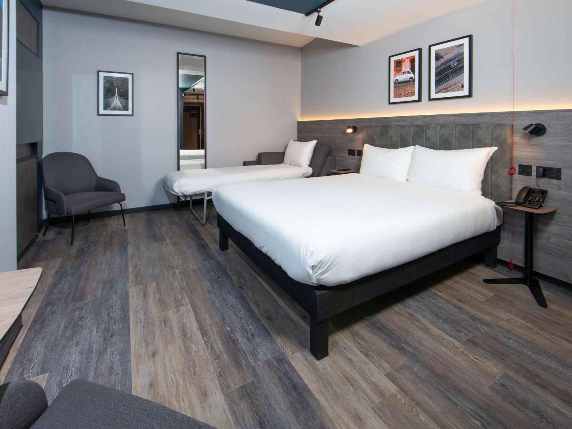 Ibis Styles London Gatwick Airport Ξενοδοχείο Κρόουλι Εξωτερικό φωτογραφία